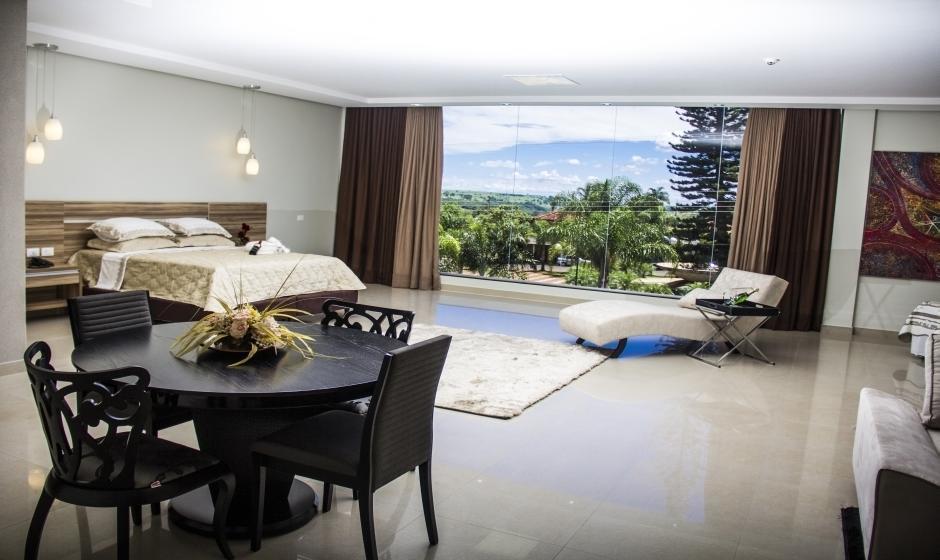 Hotel Baeza Goiatuba Værelse billede